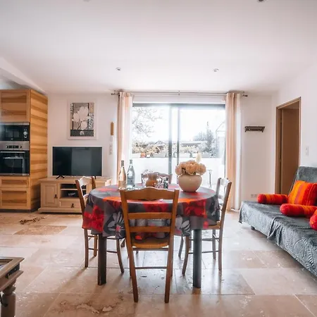 Apartment Le Titibu, Et Entre Ardeche Et Ceze Classe 5 Etoiles *