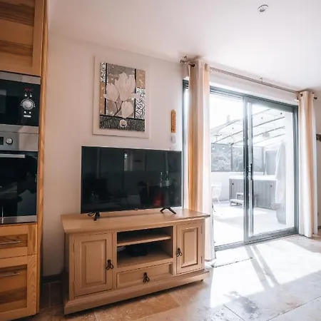 Le Titibu, Et Entre Ardeche Et Provence, Clim, Bbq, Netflix, Classe 5 Etoiles * Saint-Paulet-de-Caisson