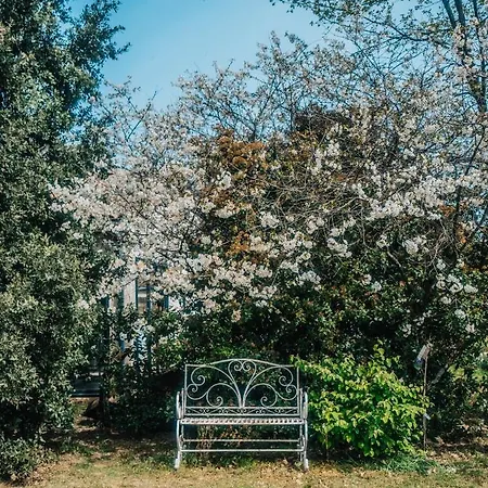 Le Titibu, Et Entre Ardèche Et Provence, Clim, Bbq, Netflix, Classé 5 étoiles Appartamento
