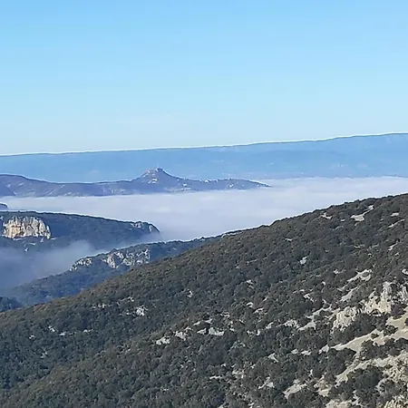 아파트 Le Titibu, Et Entre Ardeche Et Provence, Clim, Bbq, Netflix, Classe 5 Etoiles Saint-Paulet-de-Caisson