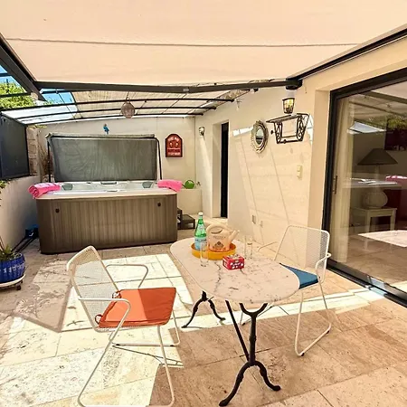Le Titibu, Et Entre Ardeche Et Provence, Clim, Bbq, Netflix, Classe 5 Etoiles 아파트