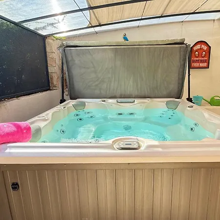 아파트 Le Titibu, Et Entre Ardeche Et Provence, Clim, Bbq, Netflix, Classe 5 Etoiles Saint-Paulet-de-Caisson
