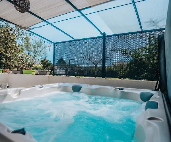 Le Titibu, Et Entre Ardeche Et Provence, Clim, Bbq, Netflix, Classe 5 Etoiles 아파트 *