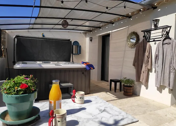 Le Titibu, Et Entre Ardeche Et Provence, Clim, Bbq, Netflix, Classe 5 Etoiles 아파트 Saint-Paulet-de-Caisson