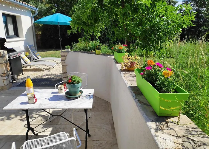 Le Titibu, Et Entre Ardeche Et Provence, Clim, Bbq, Netflix, Classe 5 Etoiles