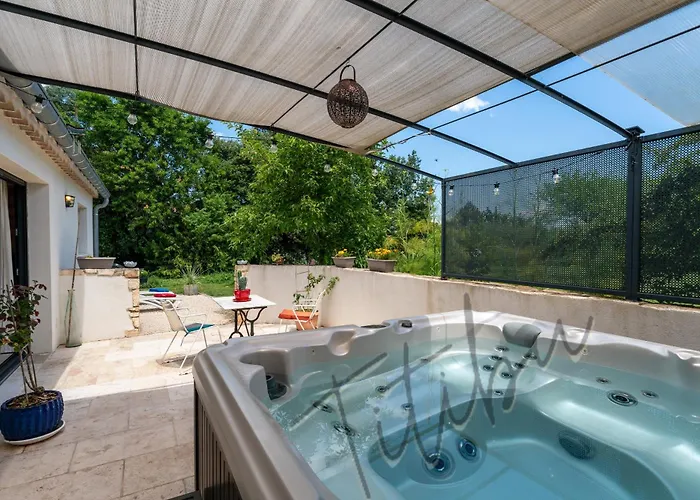 아파트 Le Titibu, Et Entre Ardeche Et Provence, Clim, Bbq, Netflix, Classe 5 Etoiles Saint-Paulet-de-Caisson