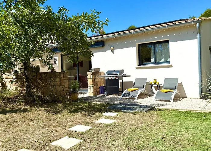 아파트 Le Titibu, Et Entre Ardeche Et Provence, Clim, Bbq, Netflix, Classe 5 Etoiles Saint-Paulet-de-Caisson