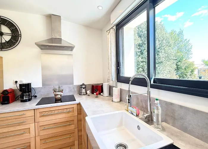 아파트 Le Titibu, Et Entre Ardeche Et Provence, Clim, Bbq, Netflix, Classe 5 Etoiles Saint-Paulet-de-Caisson